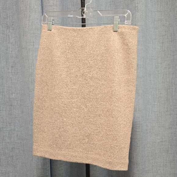 Ann Taylor Size 8/6 Skirt Suit w/Blazer Jacket Professional, career, church - Picture 13 of 16